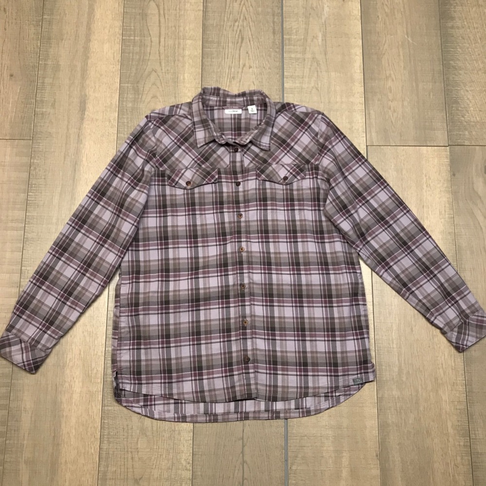 L.L. Bean Shirt Top Womens‎ Size M Purple Button Up Plaid Organic Cotton Pockets